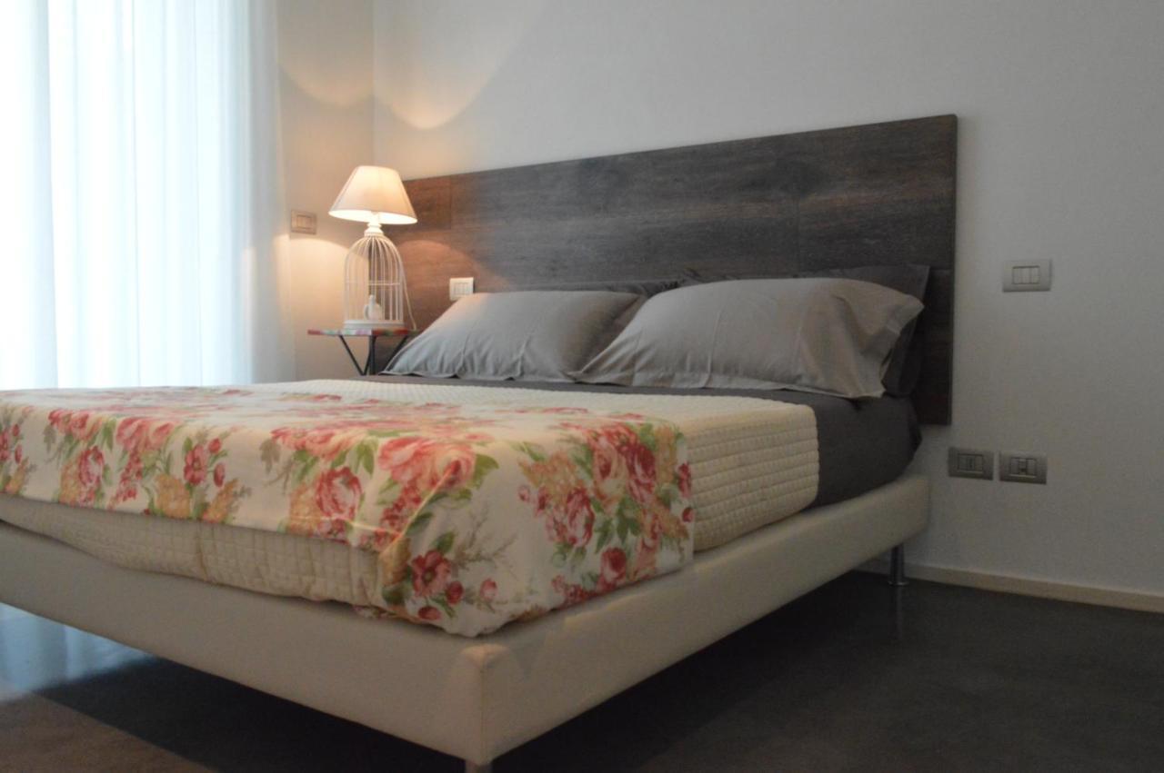 Residenza Domo Apartment Porto SantʼElpidio Cameră foto
